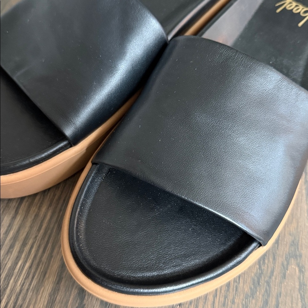Beek Black Leather pelican Slide Sandals 10 - Picture 2 of 4
